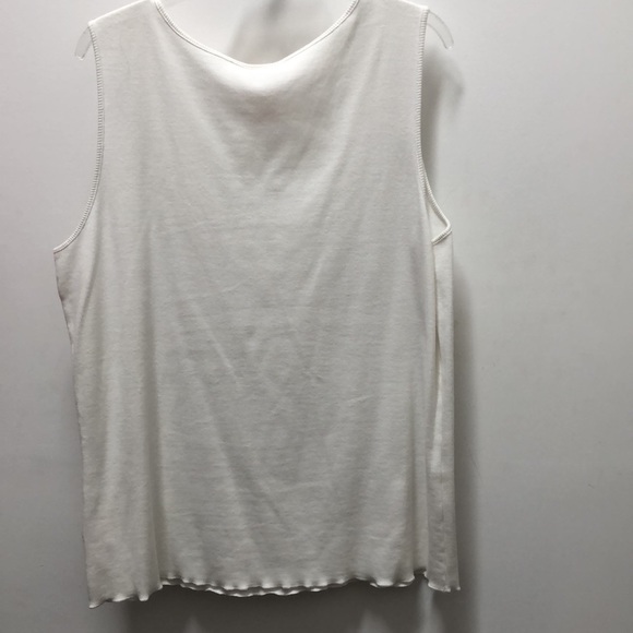 Ruby Rd. Woman’s tank top - Picture 6 of 6